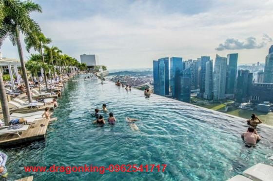 hồ bơi trên sân thượng